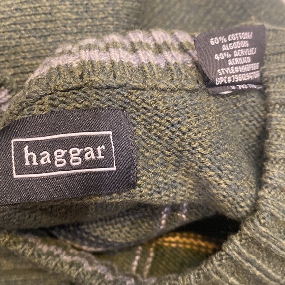 Haggar Plaid crew neck Long sleeve Sweater - Picture 6 of 7